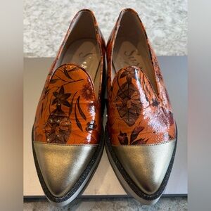 Susy loafers handmade in Italy Orange Floral Flats with Gold Tips